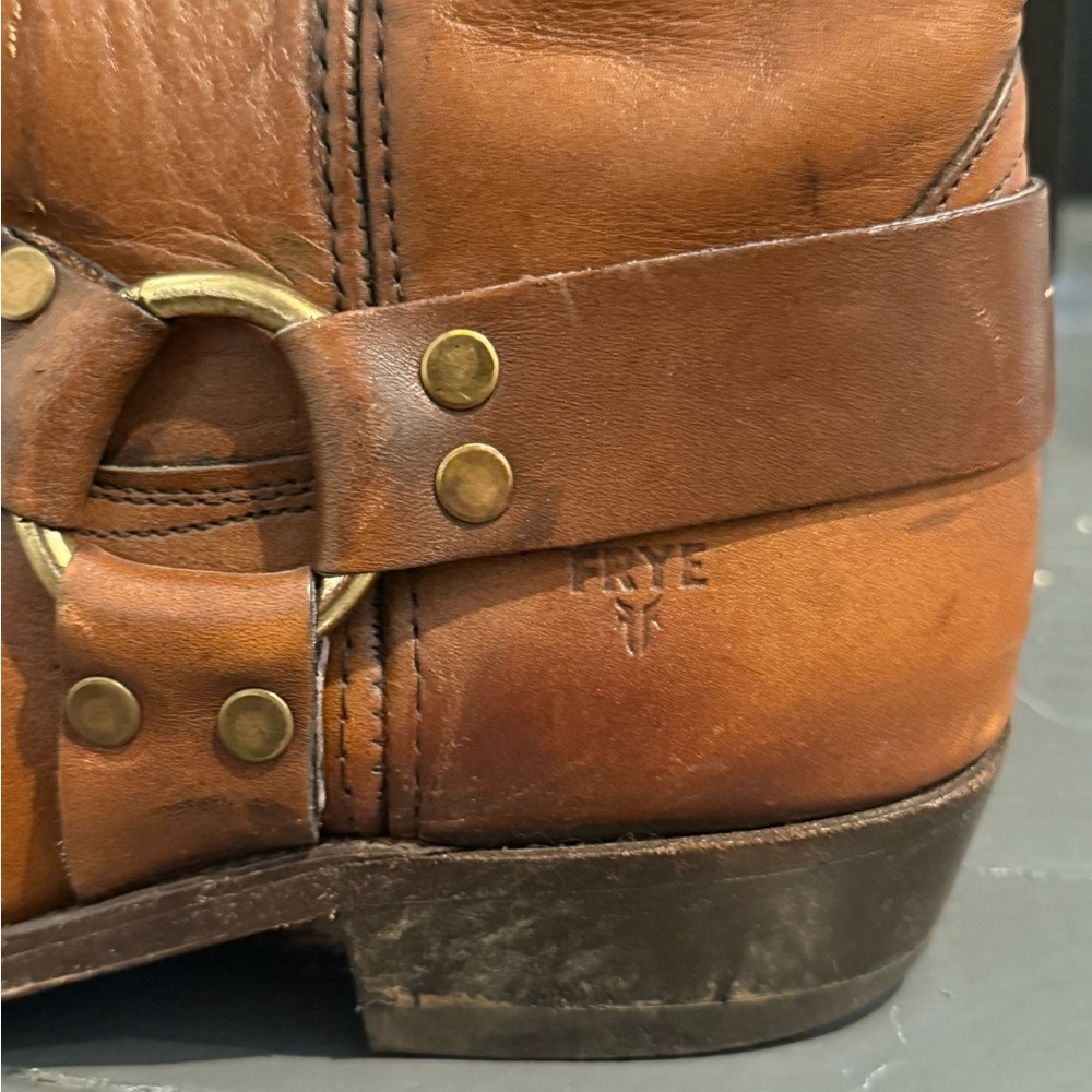 Dark Leather Frye Boots - Picture 4 of 8